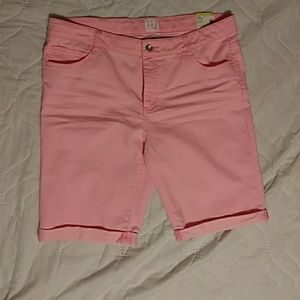 Girls Plus Color Denim Bermuda Shorts (Pink)